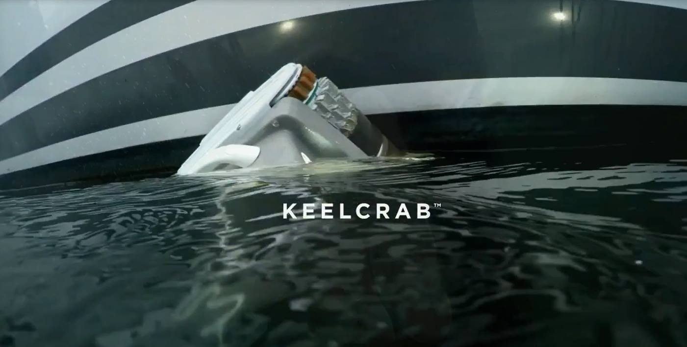 ü ô   Keelcrab Sail One